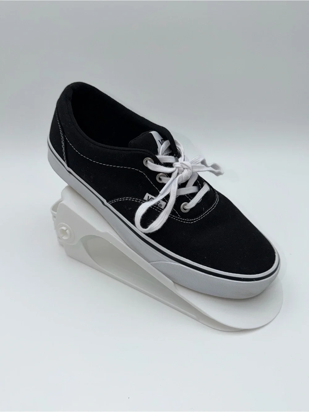 Vans Women’s Canvas Sneakers | Black | Size 9 | EUC